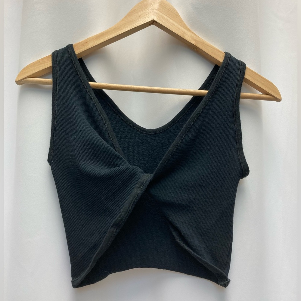 Urban Outfitters Black Cropped Twist Tank